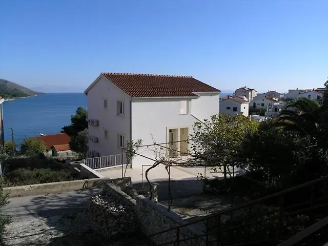 Apartment In Okrug Gornji With Sea View, Terrace, Air Conditioning, Wifi 5069-3 Trogir